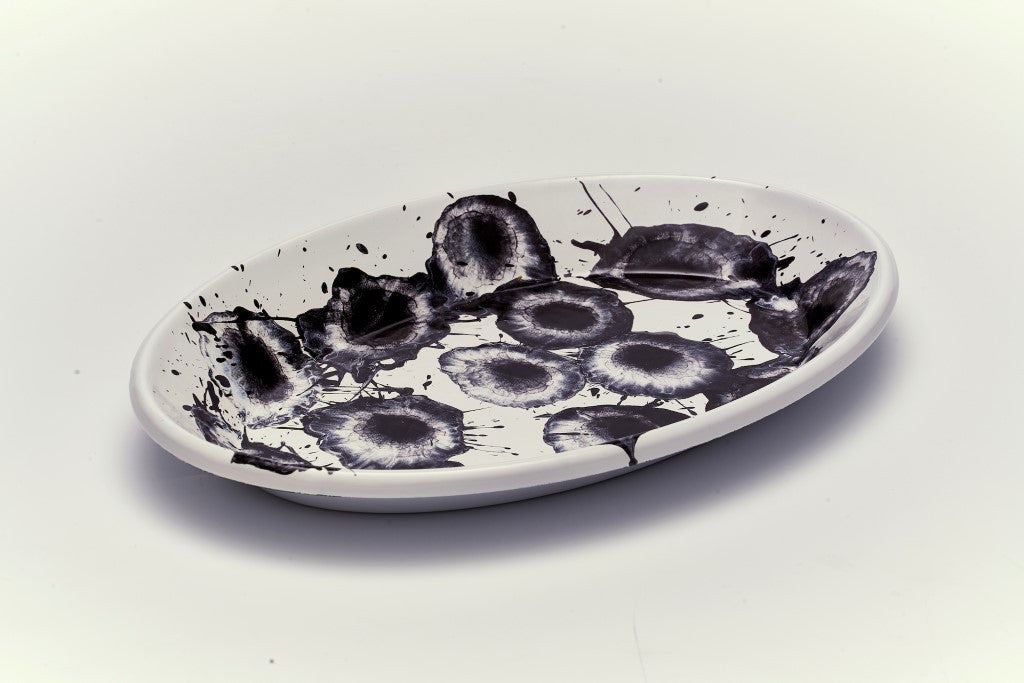 Kapka Floral Madness Enamel Black Oval Serving Plate