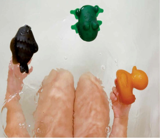 Hevea Fred the Green Frog Bath Toy